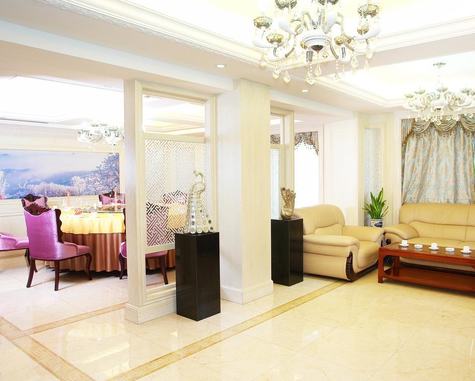 Jingbin Hotel Beijing Exterior photo