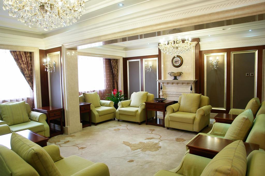 Jingbin Hotel Beijing Exterior photo