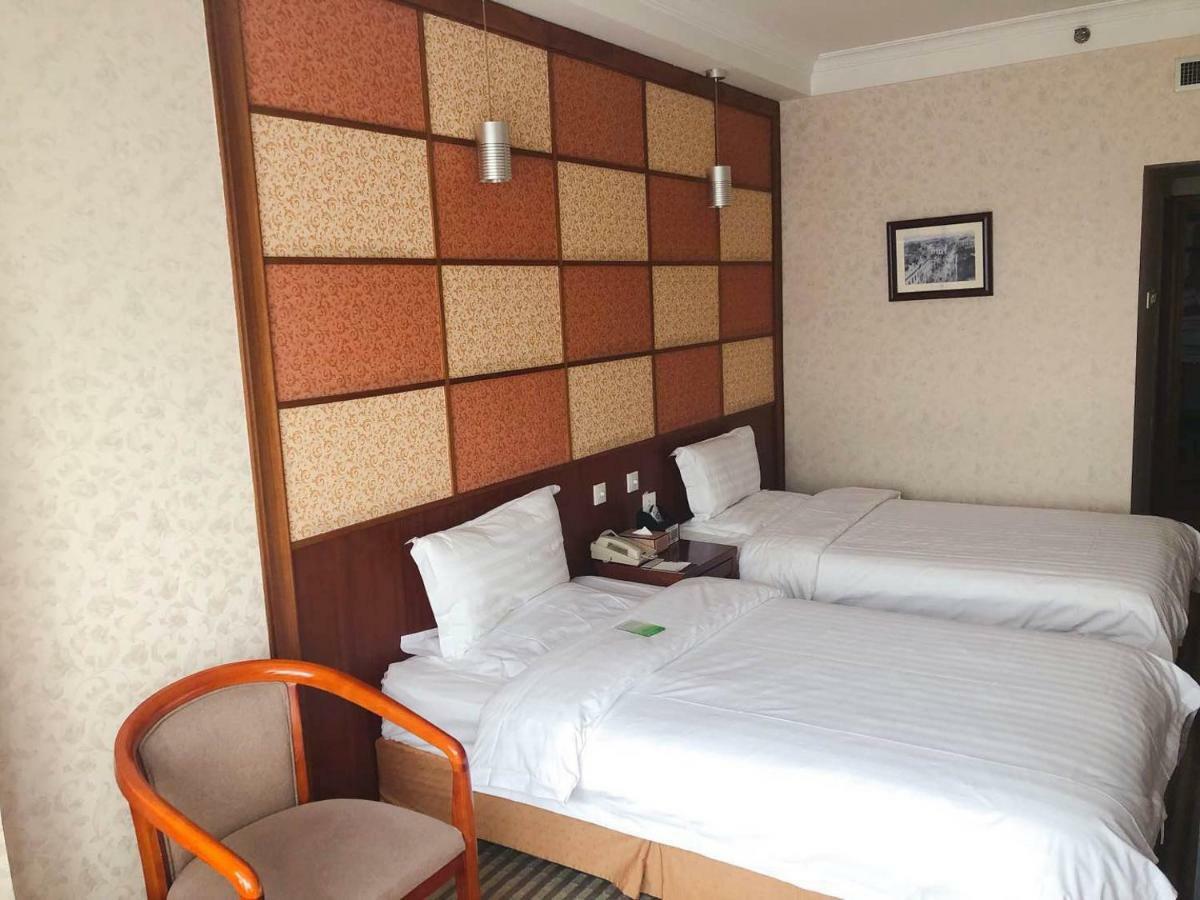 Jingbin Hotel Beijing Exterior photo